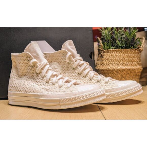 Converse Chuck 70 White & Lilac Crochet Knit Unisex High Top Shoes W9.5 M7.5 NIB - Picture 3 of 13